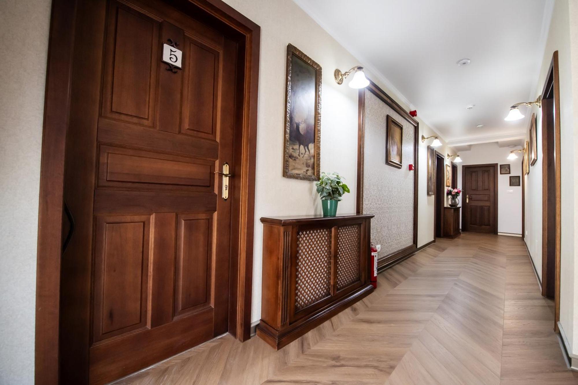Pensiunea Nora Prestige&Prestige Art Timişoara Exterior foto